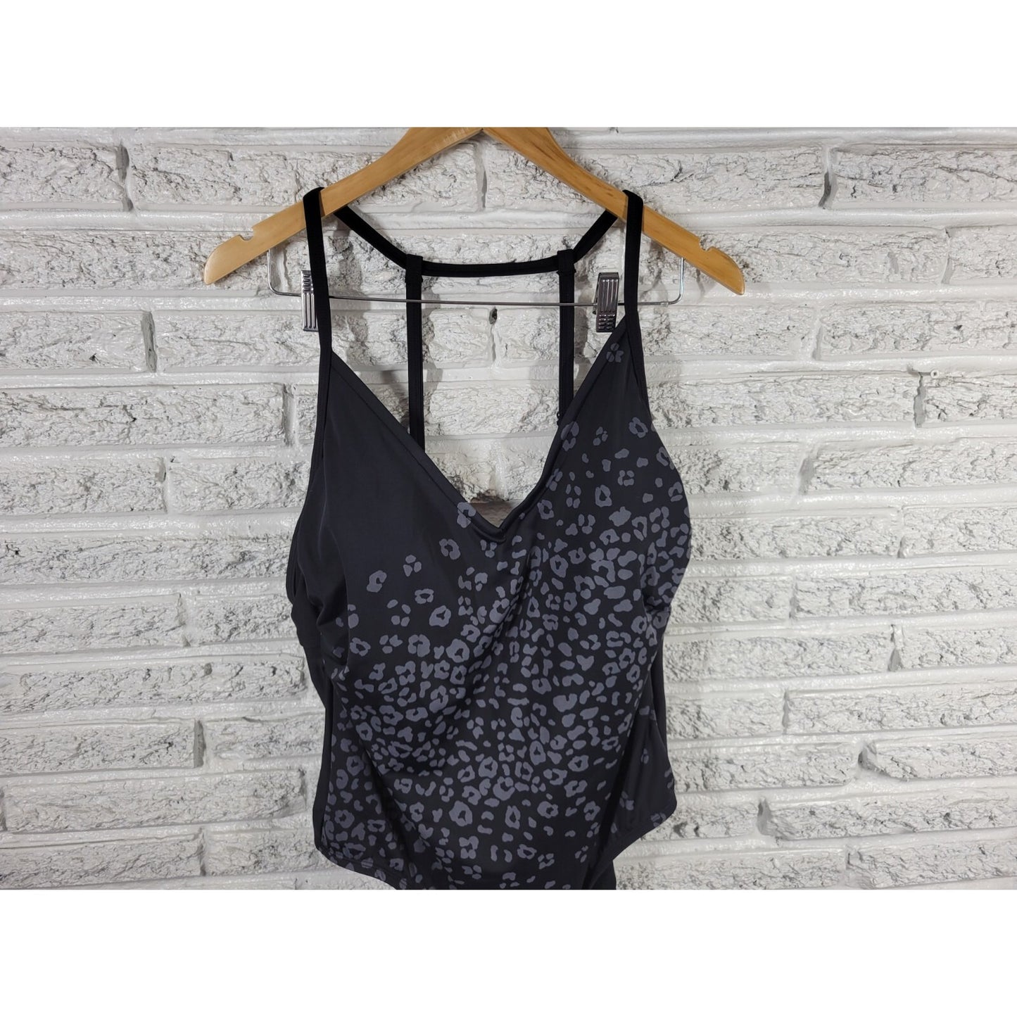 Kona Sol Womens Swimsuit 20W Plus One Piece Black Animal Print Spaghetti Bra