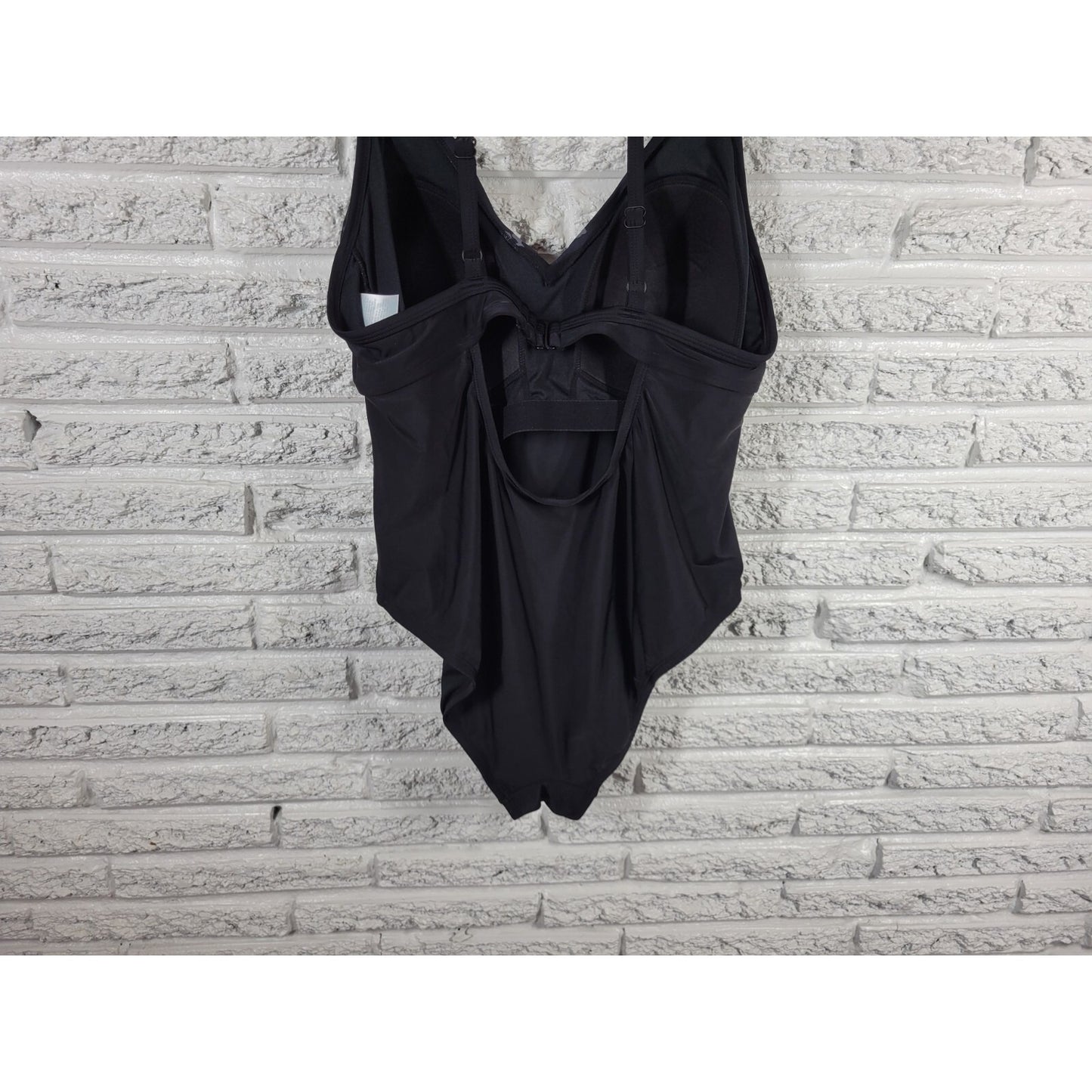 Kona Sol Womens Swimsuit 20W Plus One Piece Black Animal Print Spaghetti Bra