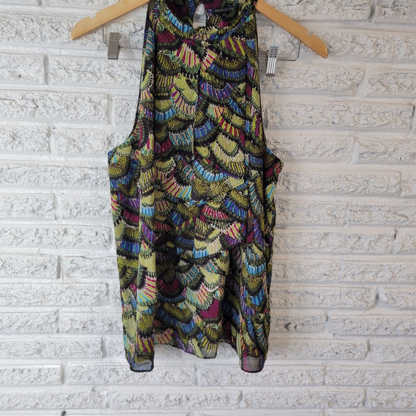 Madison Womens Top XL Sleeveless Green Polyester Lightweight Office Button Up