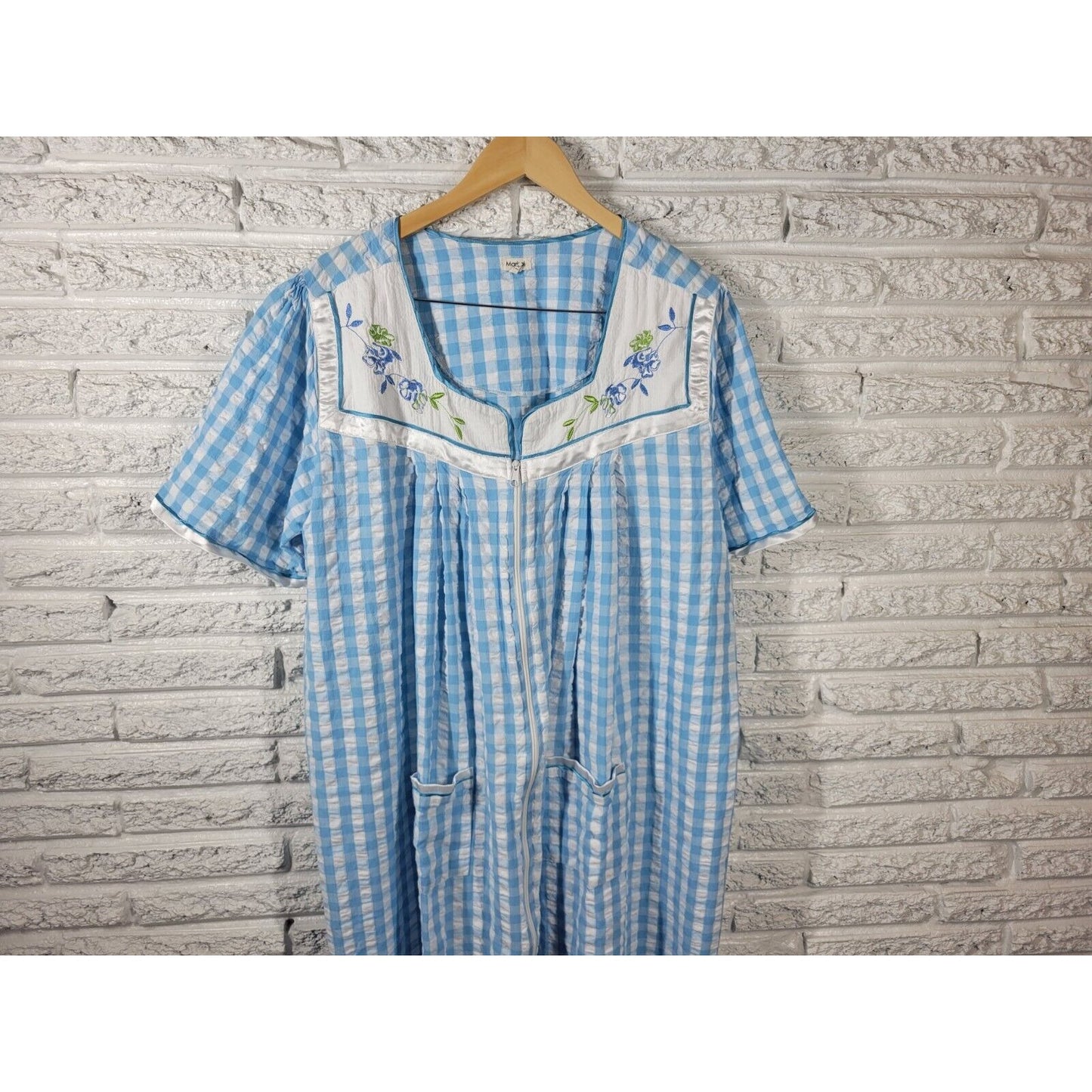 Marisol Womens Robe 1X House Dress Short Embroidered Sleeve Blue Plaid Pockets