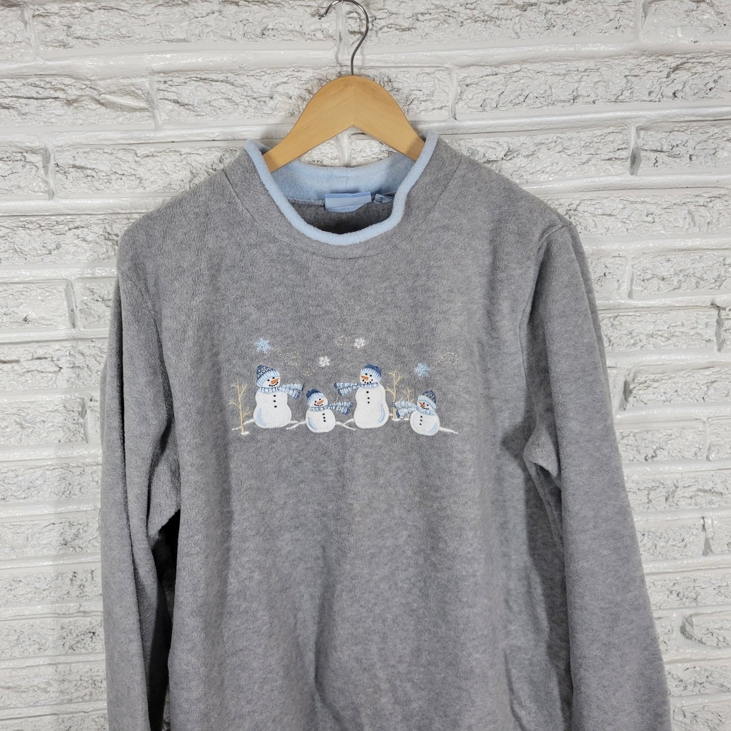 Croft Barrow Womens Sweatshirt XL Gray Fleece Snowman Soft Embroidered Winter
