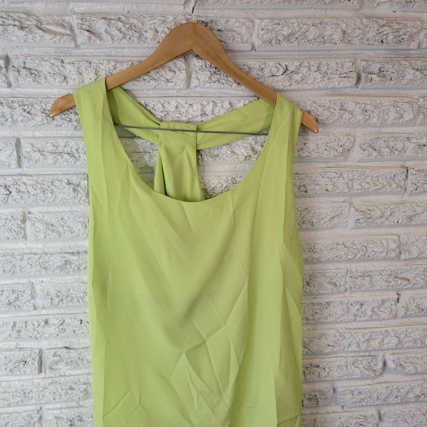 Dana Buchman Womens Top XL Tank Dacquiri Green Racerback Lightweight Polyester