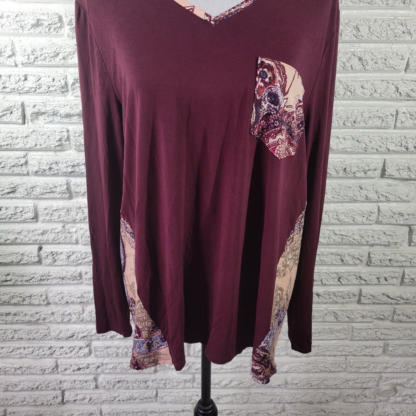 Chicos Women Top 3 Standard XL Tee Long Sleeve Pocket Purple Mandala Lightweight