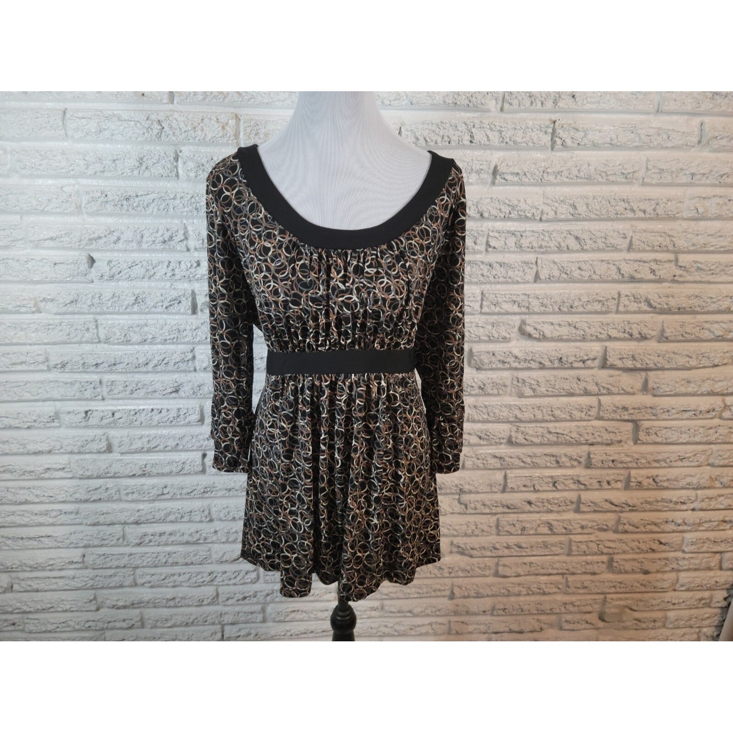 Motherhood Maternity 1X Top Black Geometric Boat Neck 3/4 Sleeve GEO324XE