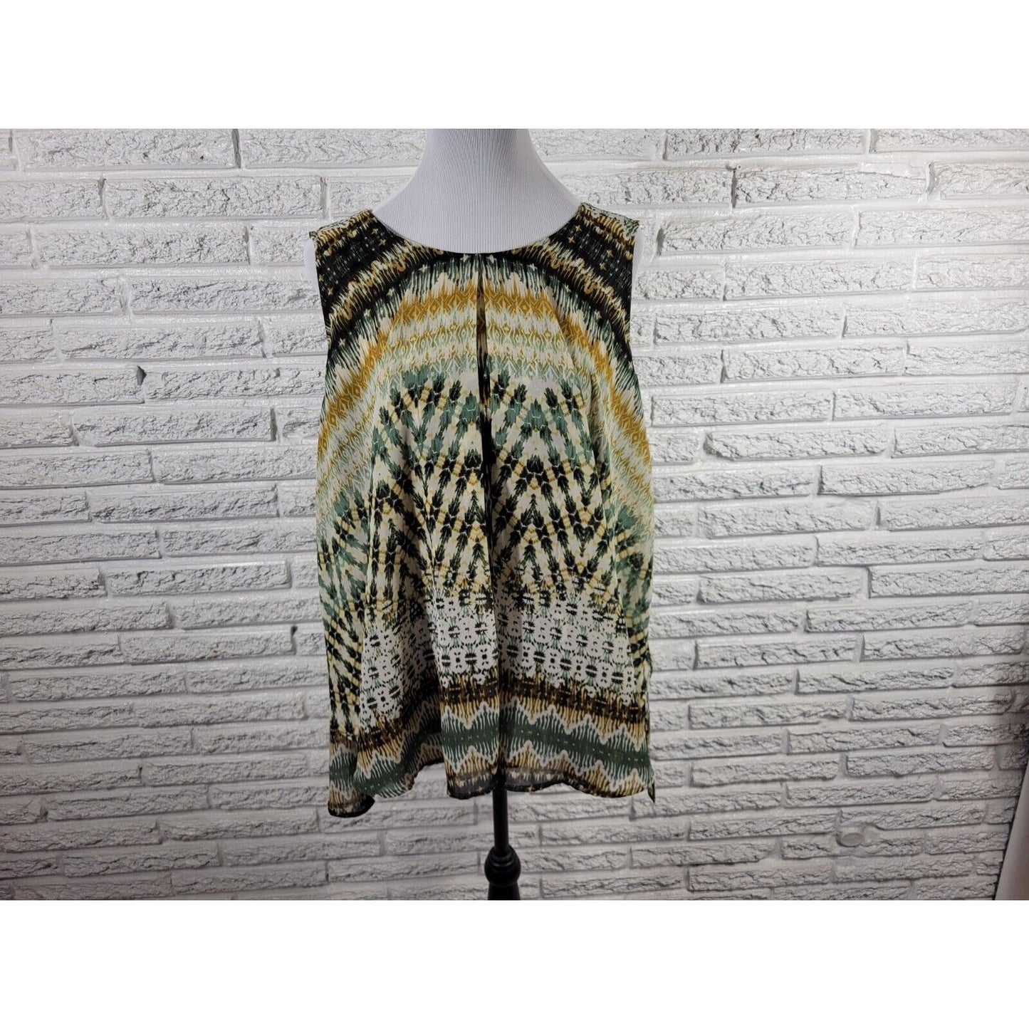 Dress Barn Women Top 2X Swing Sleeveless Split Front Poly Blend Green Watercolor