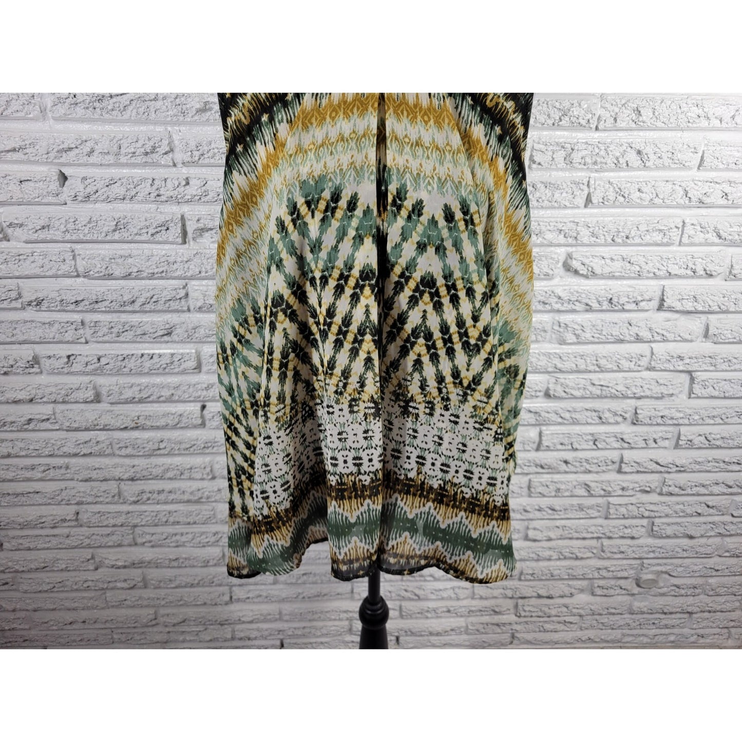 Dress Barn Women Top 2X Swing Sleeveless Split Front Poly Blend Green Watercolor