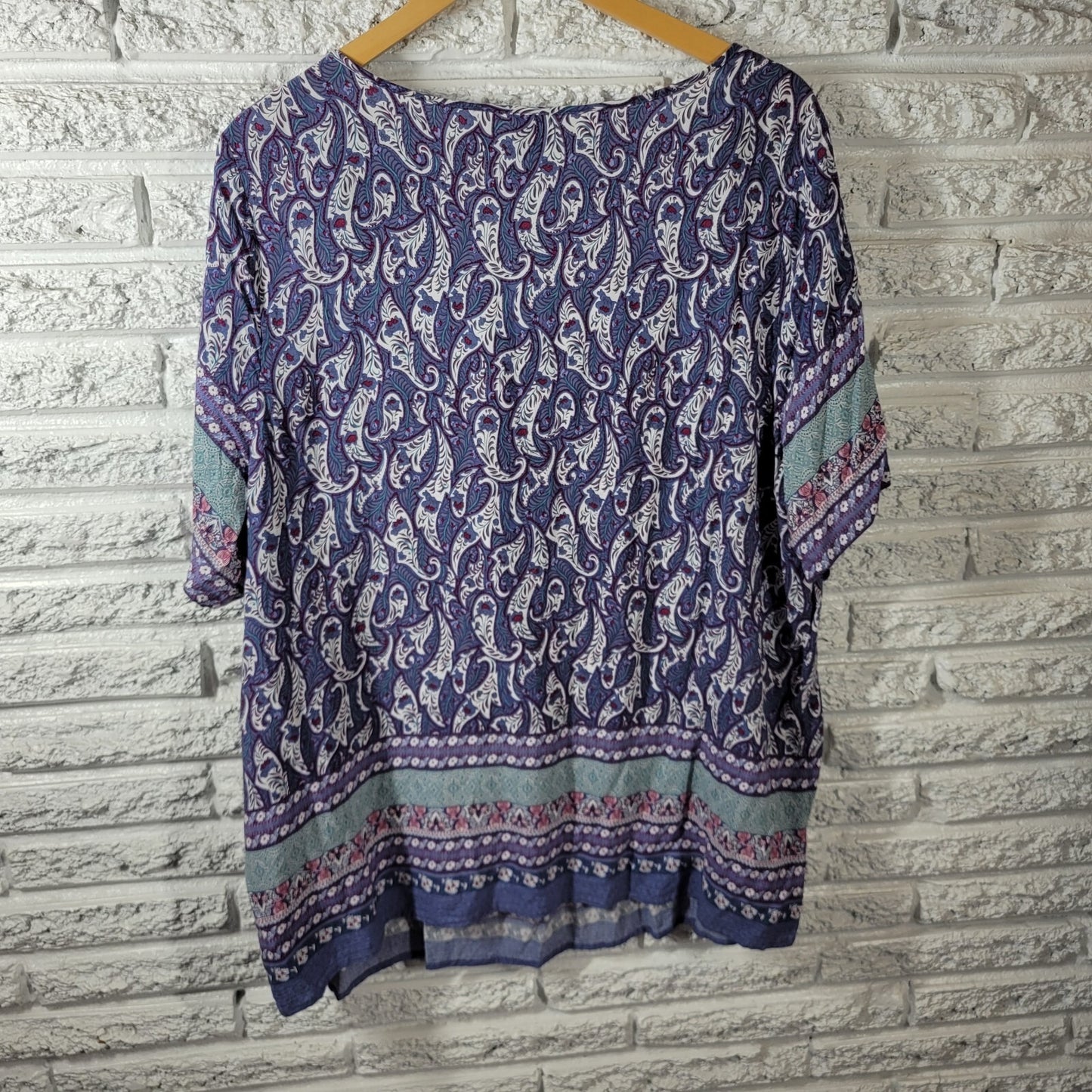 Shein Curve Womens Top 4XL Plus Short Sleeve Blue Paisley Casual Lightweight