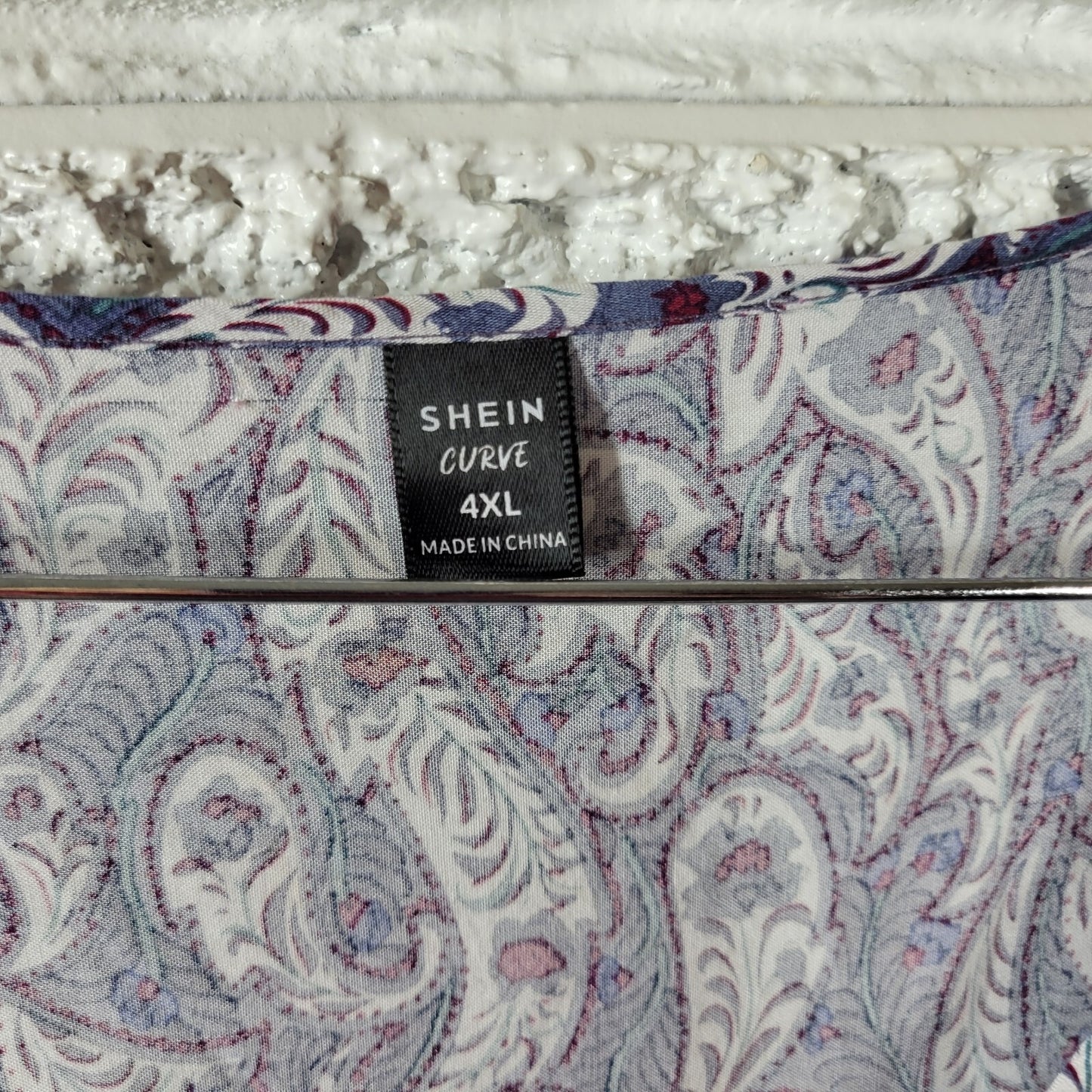 Shein Curve Womens Top 4XL Plus Short Sleeve Blue Paisley Casual Lightweight