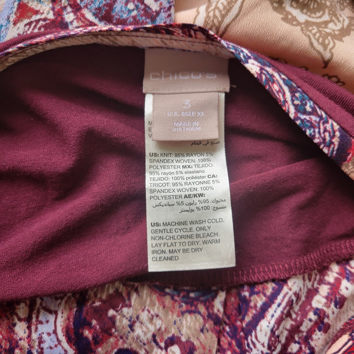 Chico's Women's XL Purple Burgundy Geometric Mandala T-Shirt Long Sleeve V-Neck