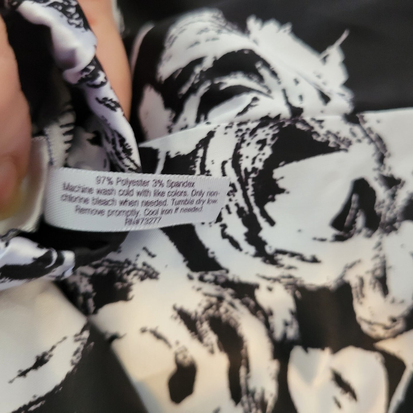 JLo Jennifer Lopez Womens Pajama Pants XL Black Floral Poly Blend Lightweight