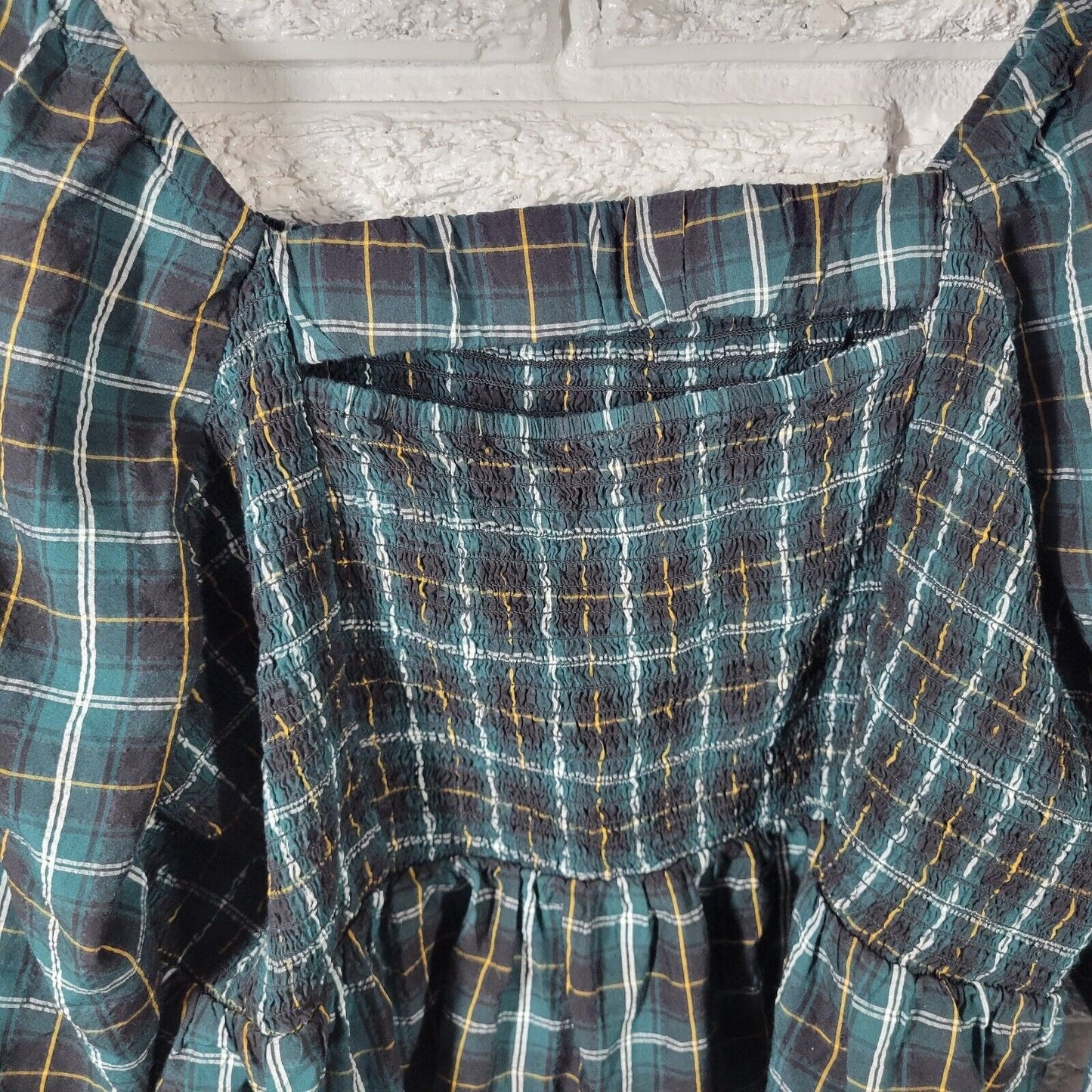 Old Navy Womens Top XXL Baby Top Long Sleeve Green Plaid Open Back Lightweight