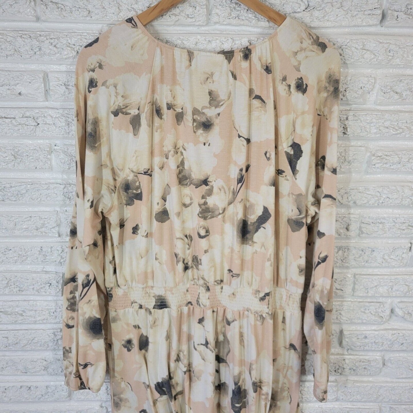 Lularoe Womens Dress 2XL Sheath Long Sleeve Beige Green Floral Keyhole Casual