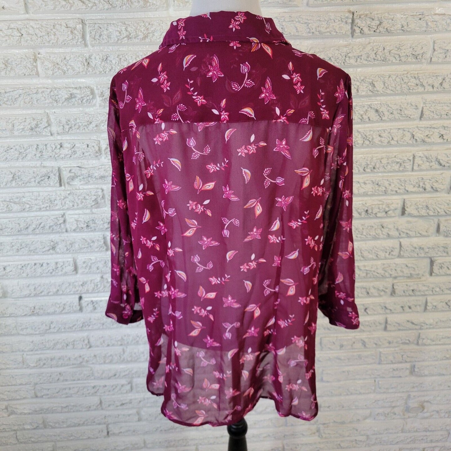 Attention Womens Top 1X 3/4 Sleeve Purple Floral Lightweight Sheer Button Up