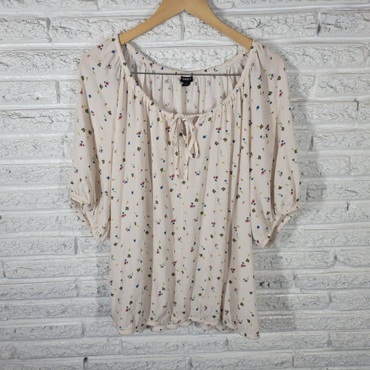 Torrid Womens Top 2 2X Plus Short Sleeve White Pink Floral Elastic Waist Casual