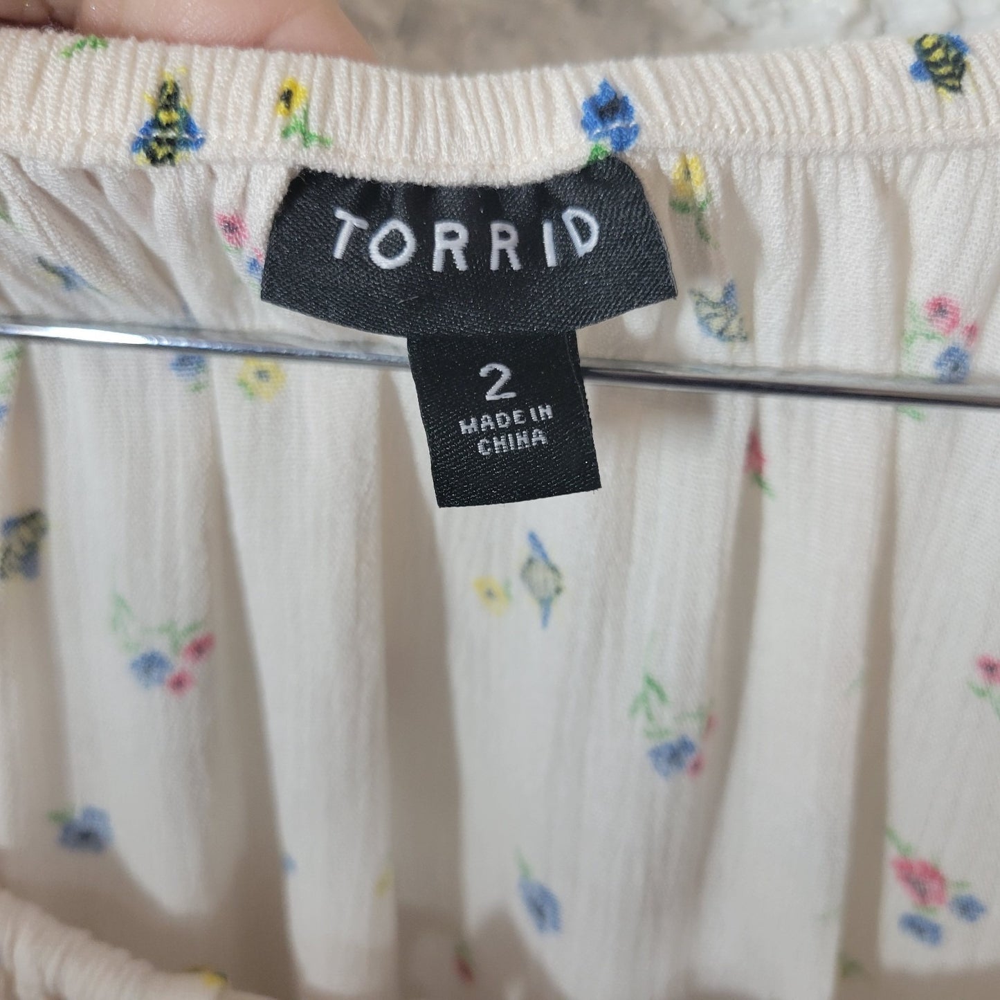 Torrid Womens Top 2 2X Plus Short Sleeve White Pink Floral Elastic Waist Casual