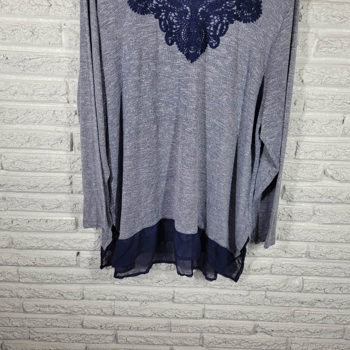 Karen Brooks Women's Plus Size 3X Gray Tunic Long Sleeve Chiffon Hem Crochet Top