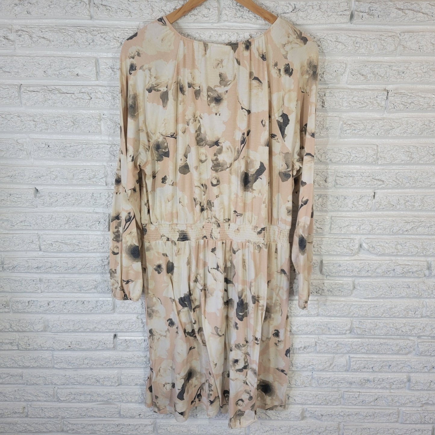 Lularoe Womens Dress 2XL Plus Sheath Long Sleeve Beige Green Floral Keyhole