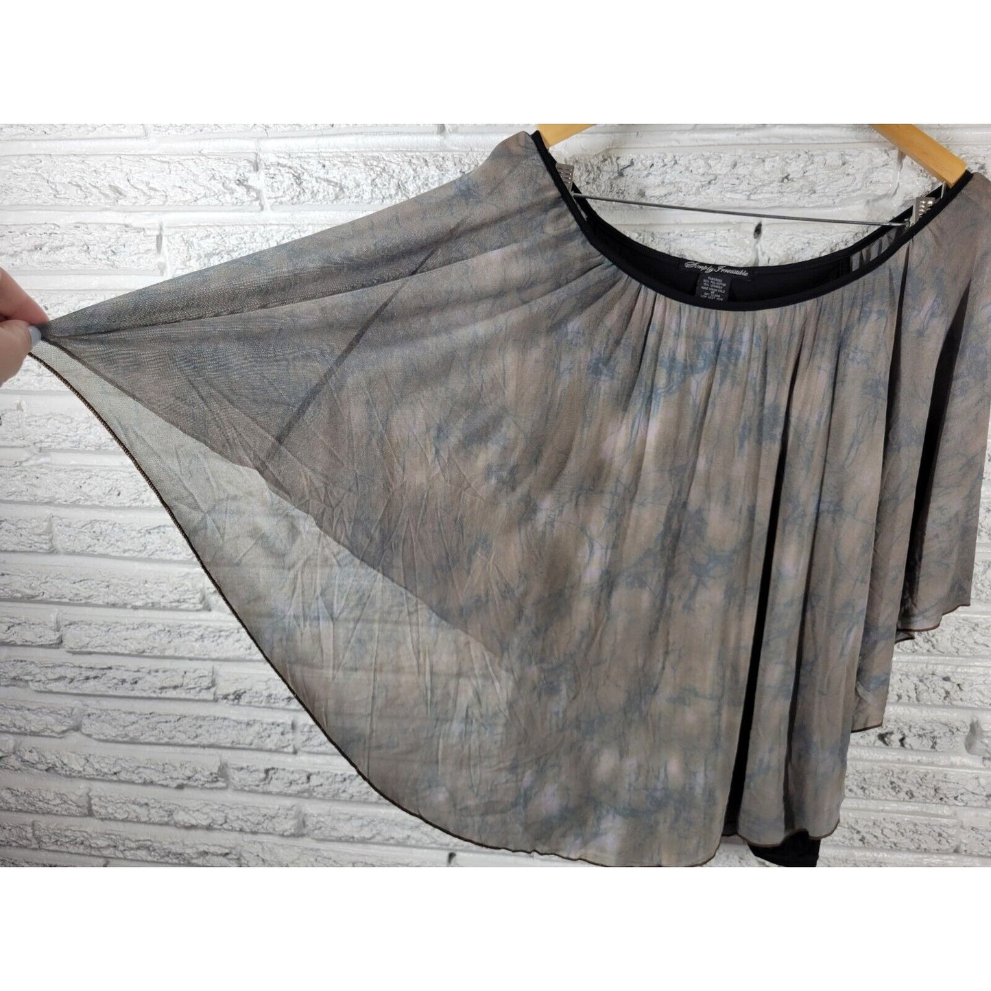 Simply Irresistible Womens Top 1X Plus Batwing Attached Cami Green Watercolor