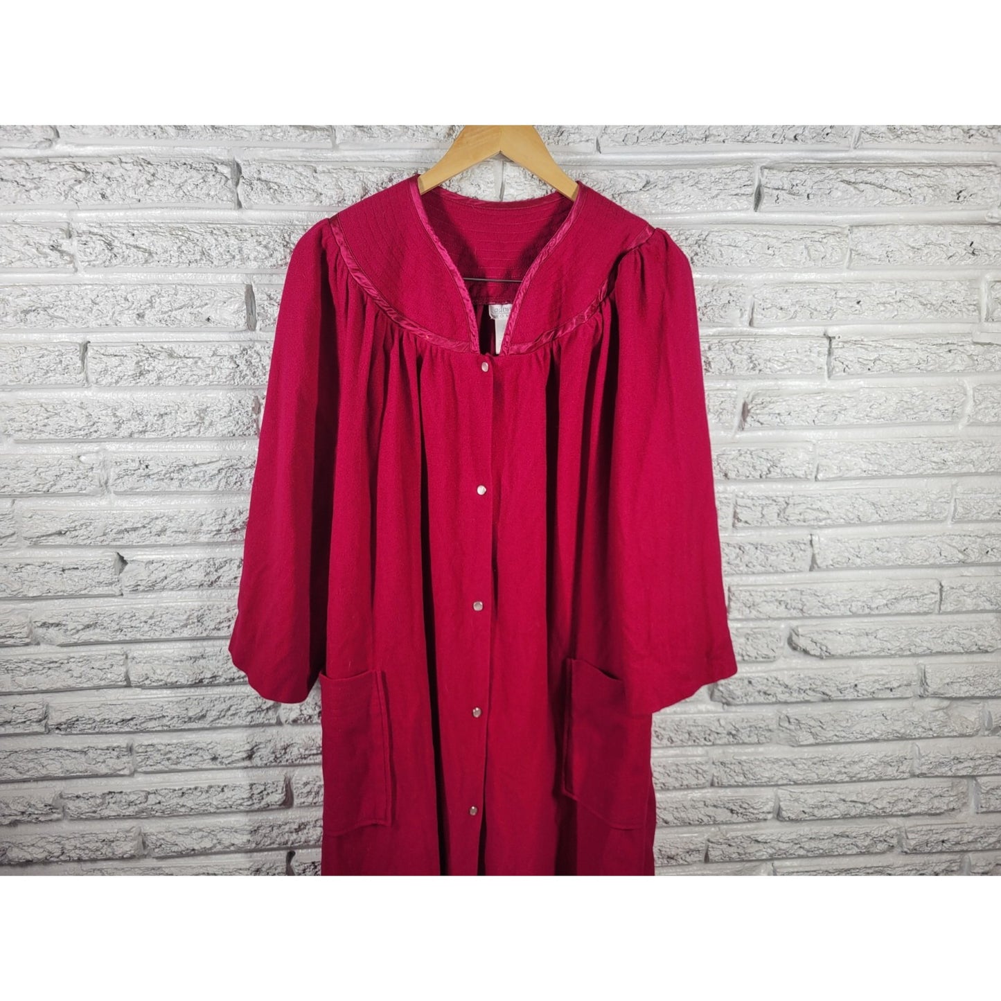 Adonna Women's Plus 1X Hot Pink Flannel Robe Long Sleeve Snaps Pockets Kaftan