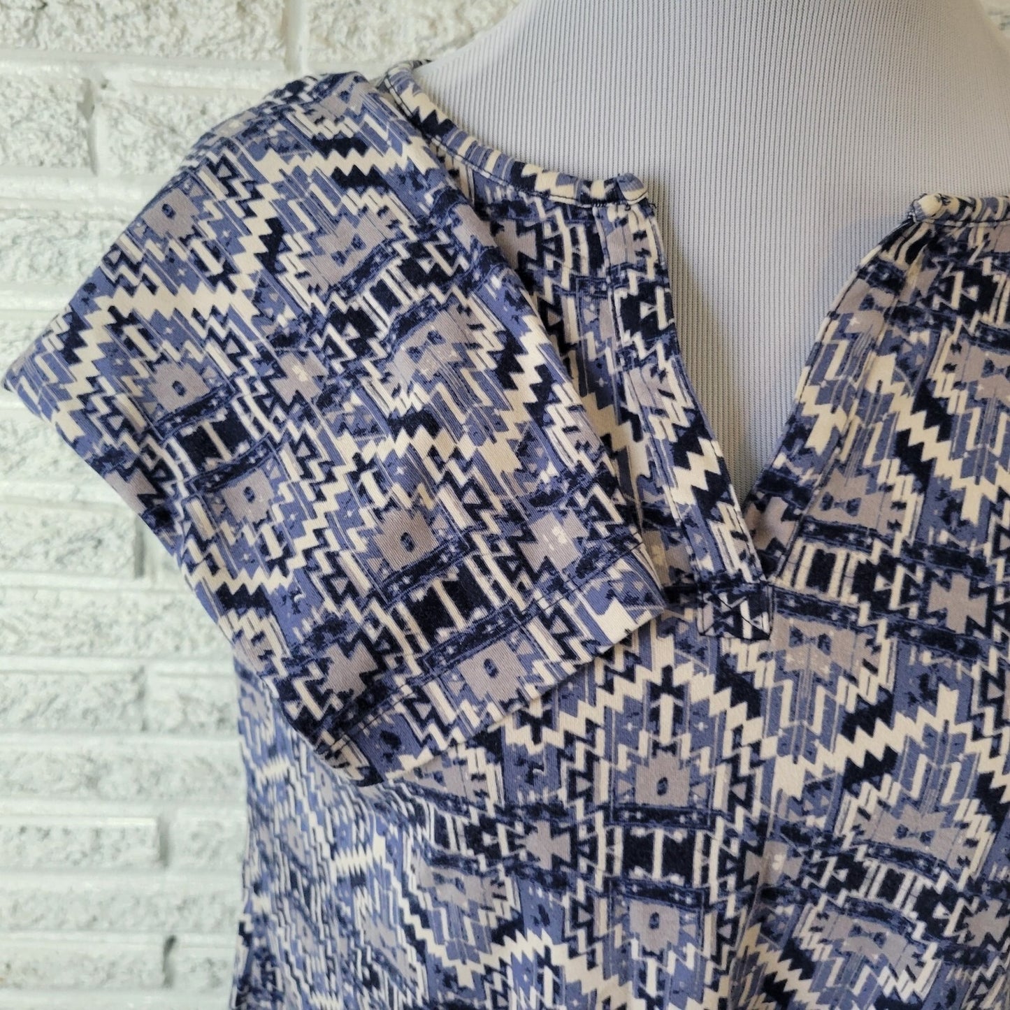 Kim Rogers Top XL Extra Large Blue Gray Geometric 3/4 Sleeve 100% Cotton