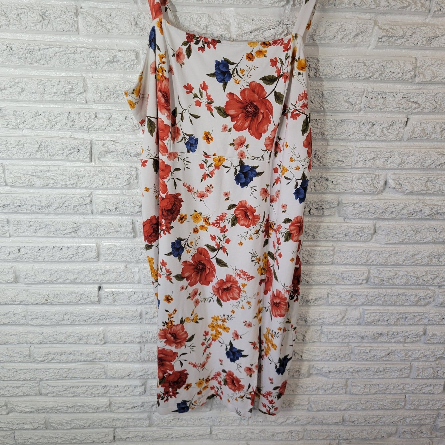 Forever 21 Womens Dress 3X Plus Sleeveless Shift Red Floral Casual Square Neck