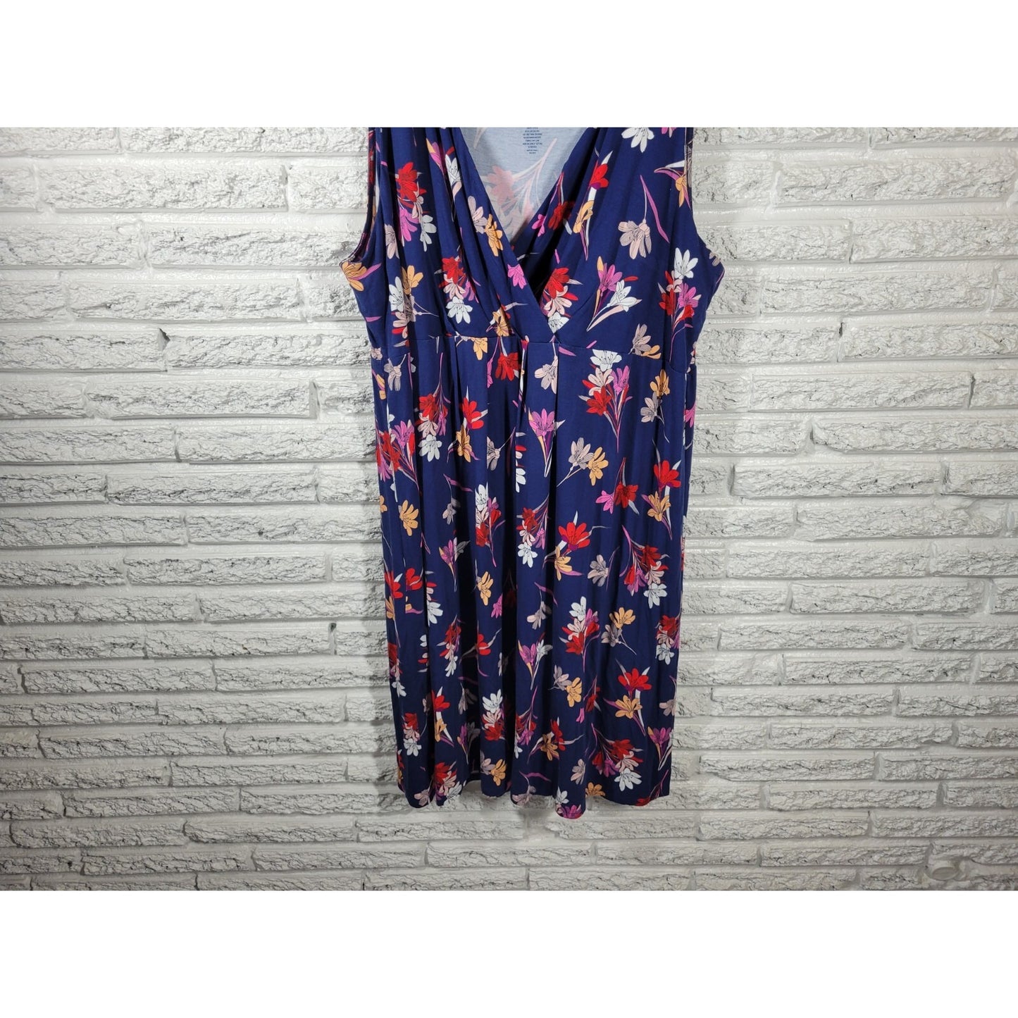 St Johns Bay Womens Dress 2X Plus Sleeveless Shift Blue Floral Career Stretchy