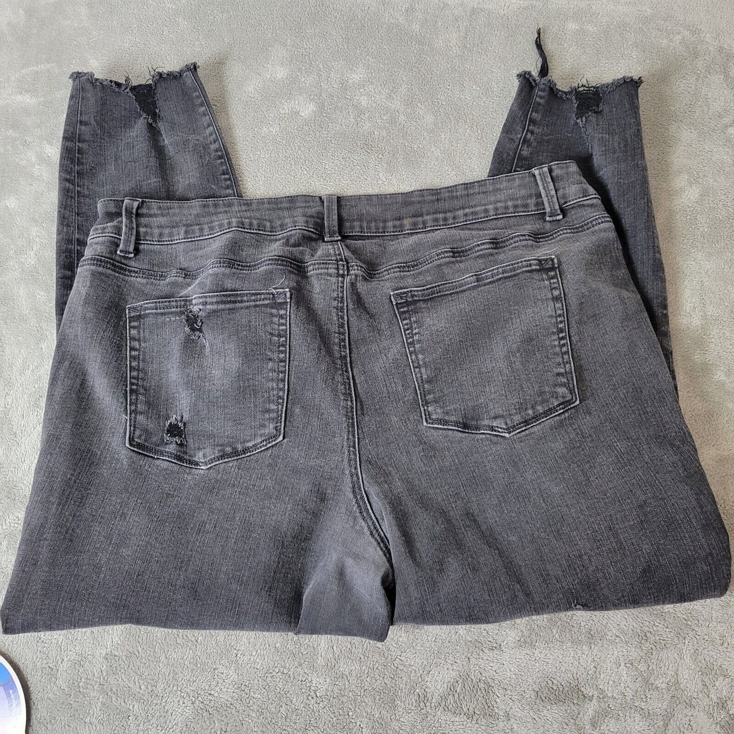 Maurices Women Jeans 22W Plus Cropped Black Denim Distressed Raw Hem Zip Fly