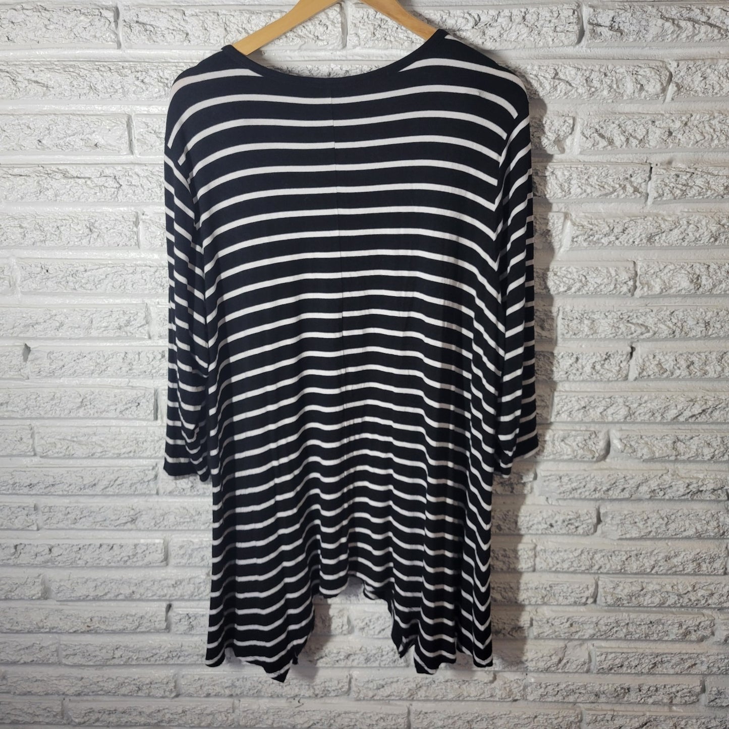 Grace Elements Womens Top 3X Plus Tunic 3/4 Sleeve Black Stripe Asymmetric