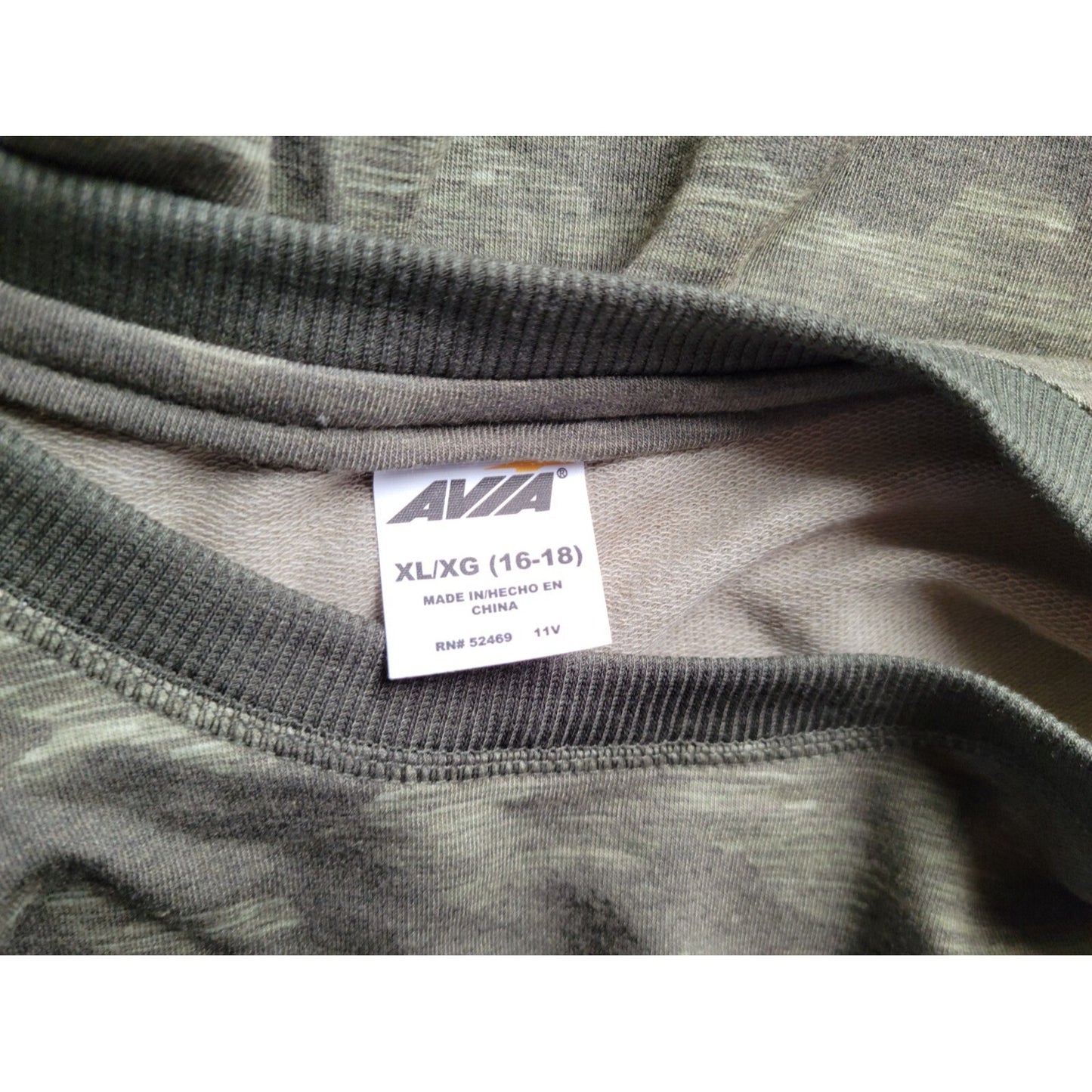 Avia Womens Sweatshirt Extra Large 16 18 Pullover Lightweight Green Camouflage