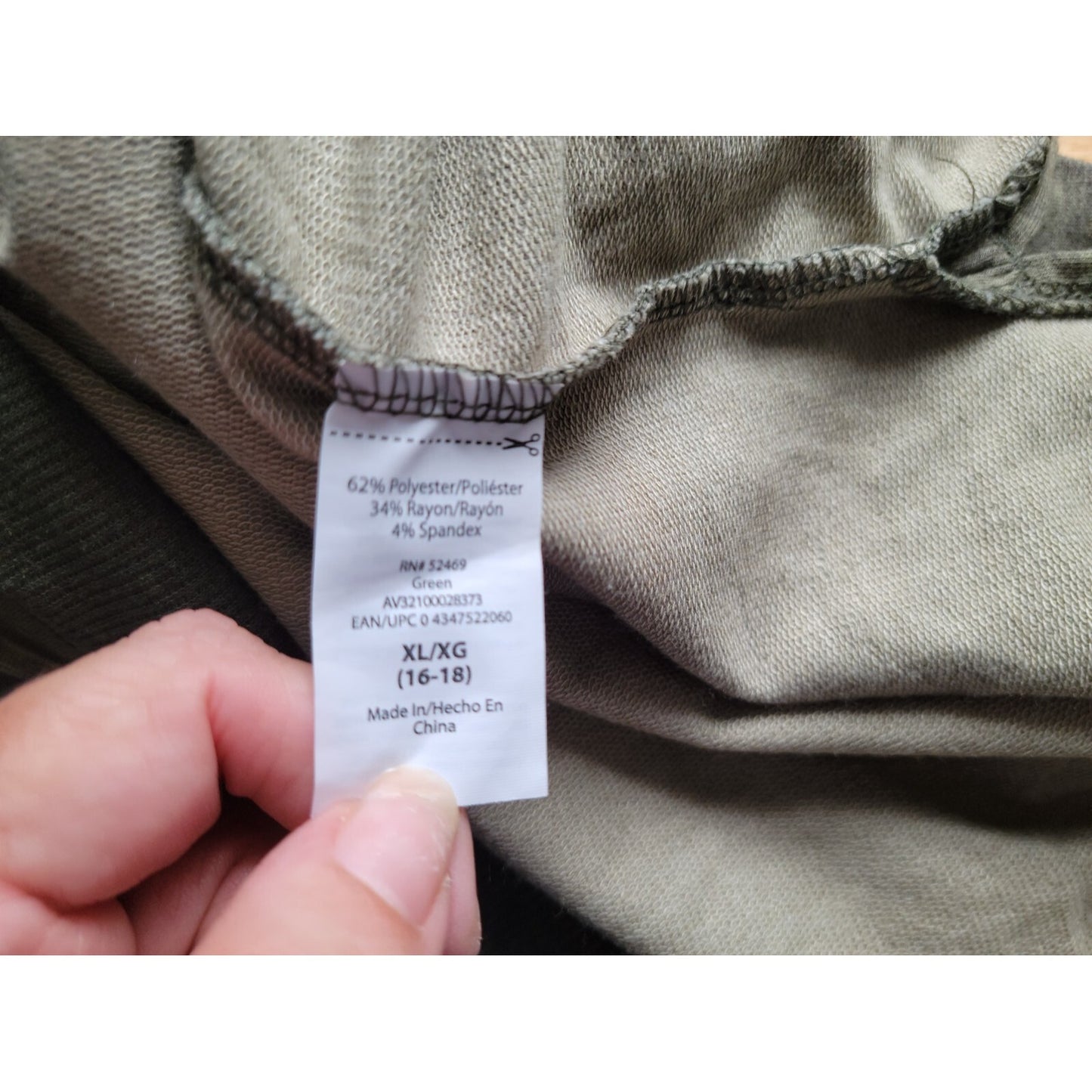 Avia Womens Sweatshirt Extra Large 16 18 Pullover Lightweight Green Camouflage