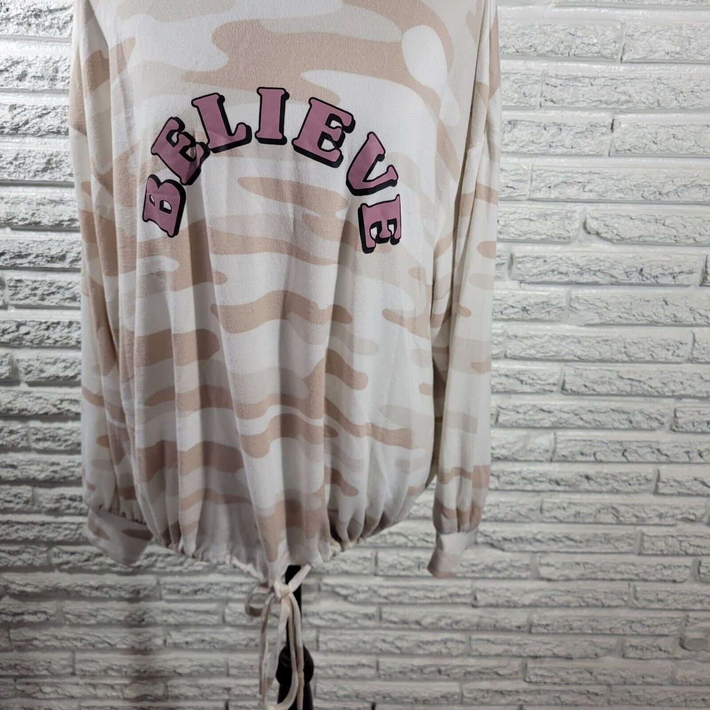 Como Black Womens Sweatshirt 2X Pullover Beige Camouflage Lightweight Believe