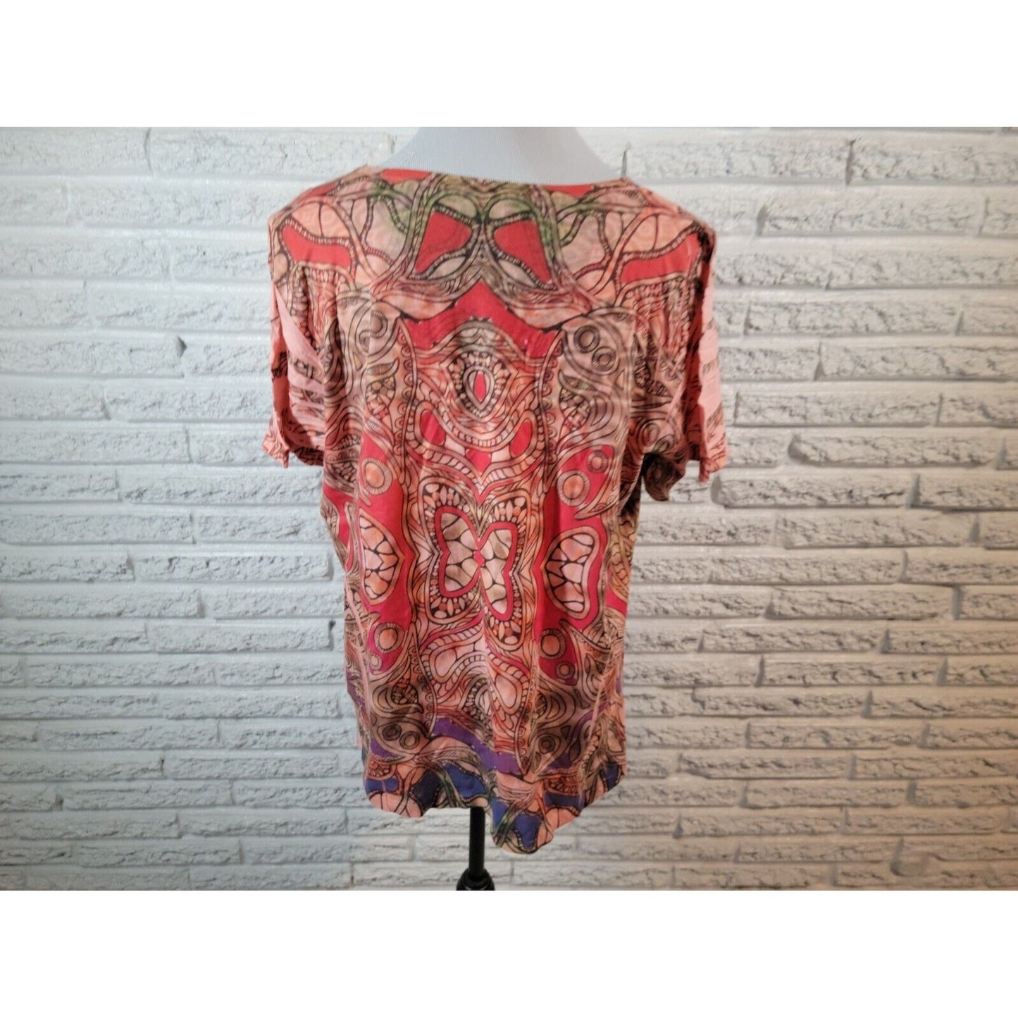 Olivia Paige Women Top 1X Short Sleeve Abstract Studded Sublimation Rhinestone