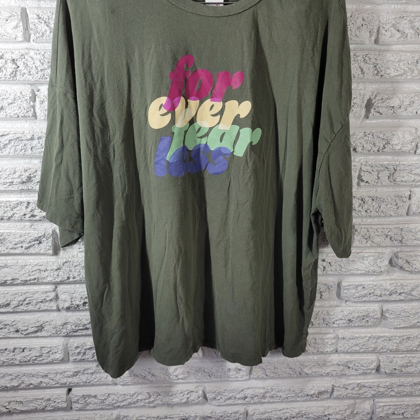 Secret Treasures Women Top 2X Plus Tee Forever Fearless Green Cotton Blend Comfy