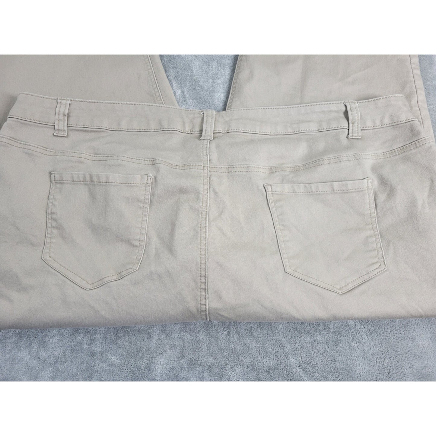 Catherines Sateen Womens Pants 30W Plus Capri Beige Cotton Blend Zip Comfy