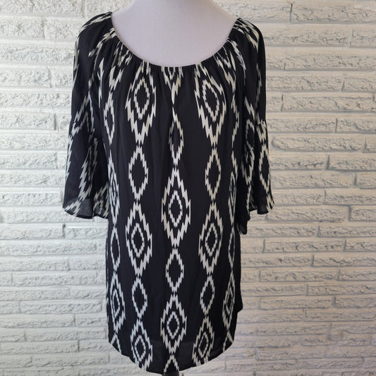 Voll Women's XL Black White Geometric Off Shoulder 3/4 Bell Sleeve Blouse Lined
