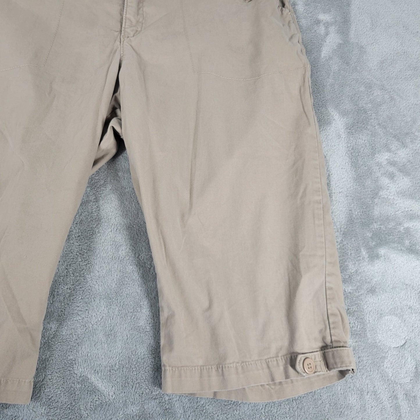 Lee Womens Pants 18W Plus Capri Tan Adjustable Waist Just Below Waist Zip Fly