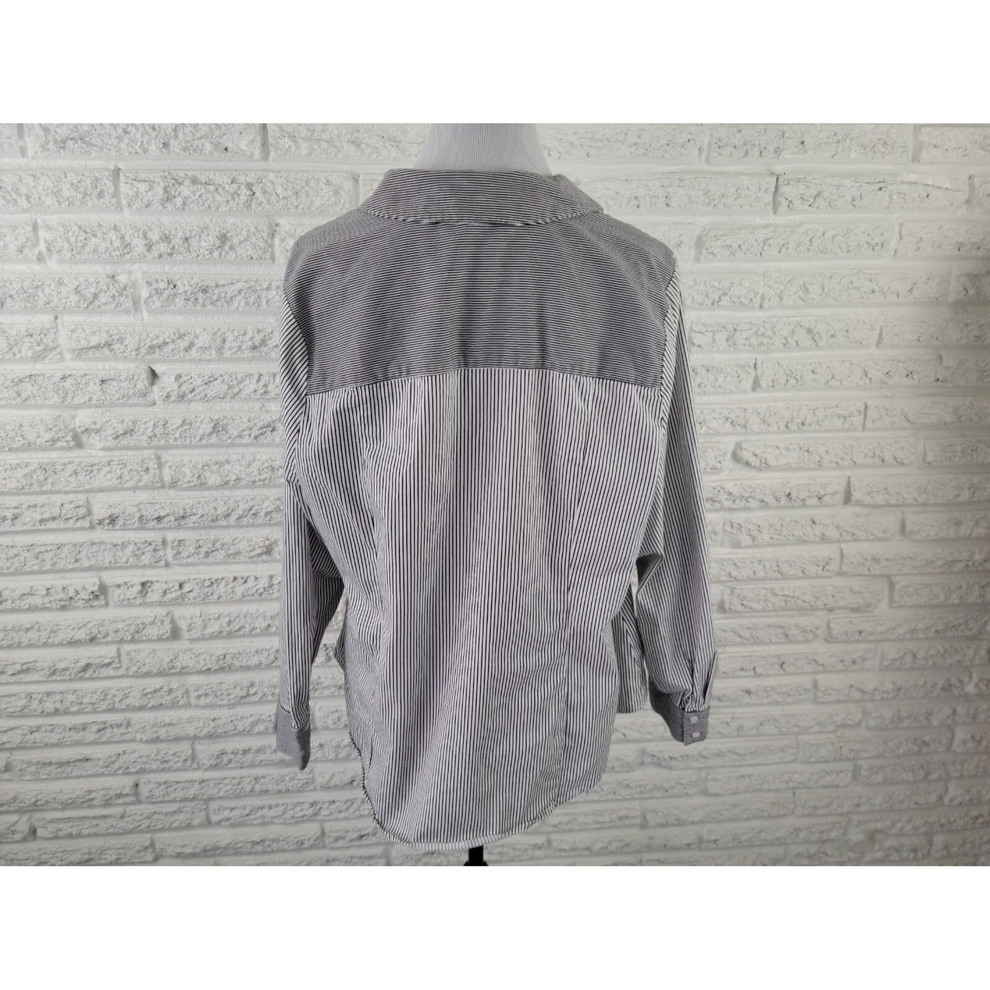 Lane Bryant Womens Top 20 Plus Button Up Collar Slimming Black Stripe Career