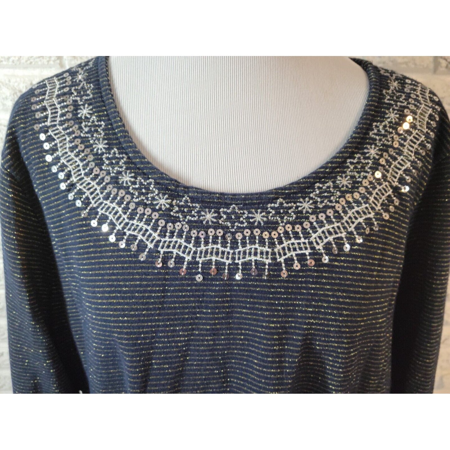 Basic Editions Womens Top 2X Plus Knit Blue Stripe Sequins Embroider Metallic