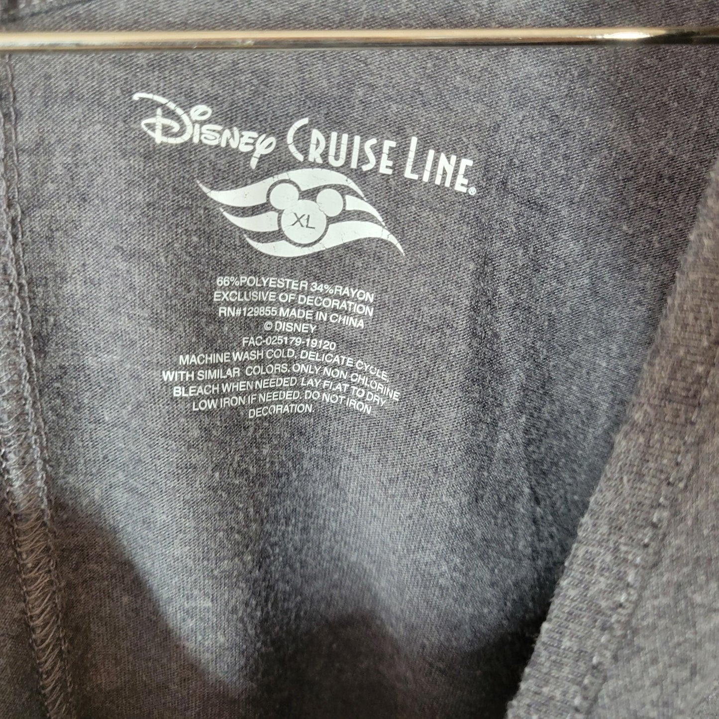 Disney Cruise Lines Women Top Extra Large Tee Gray Embroidered Purple Sequins