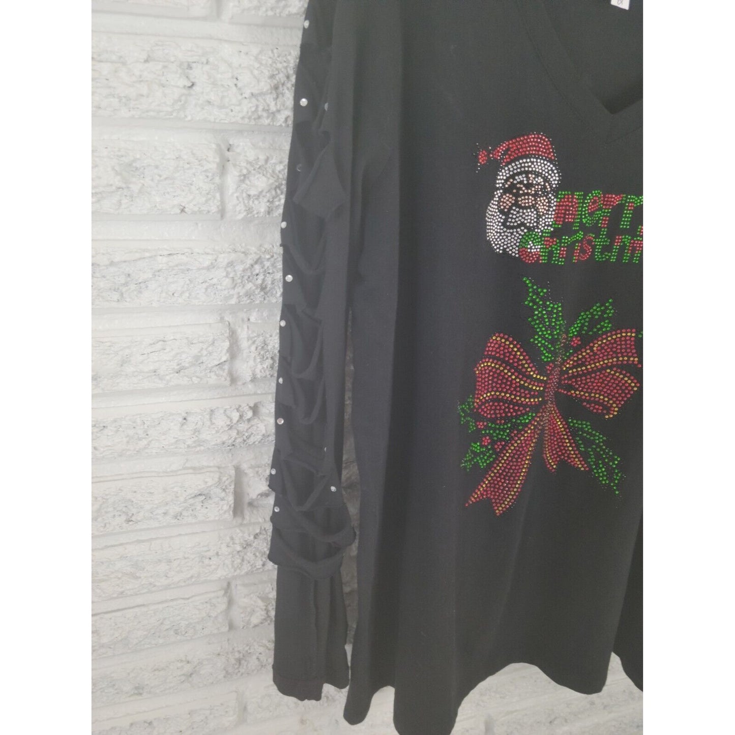 Christmas Zenana Outfitters Womens Top 2X Tee Cut Out Black Sleeve Rhinestone
