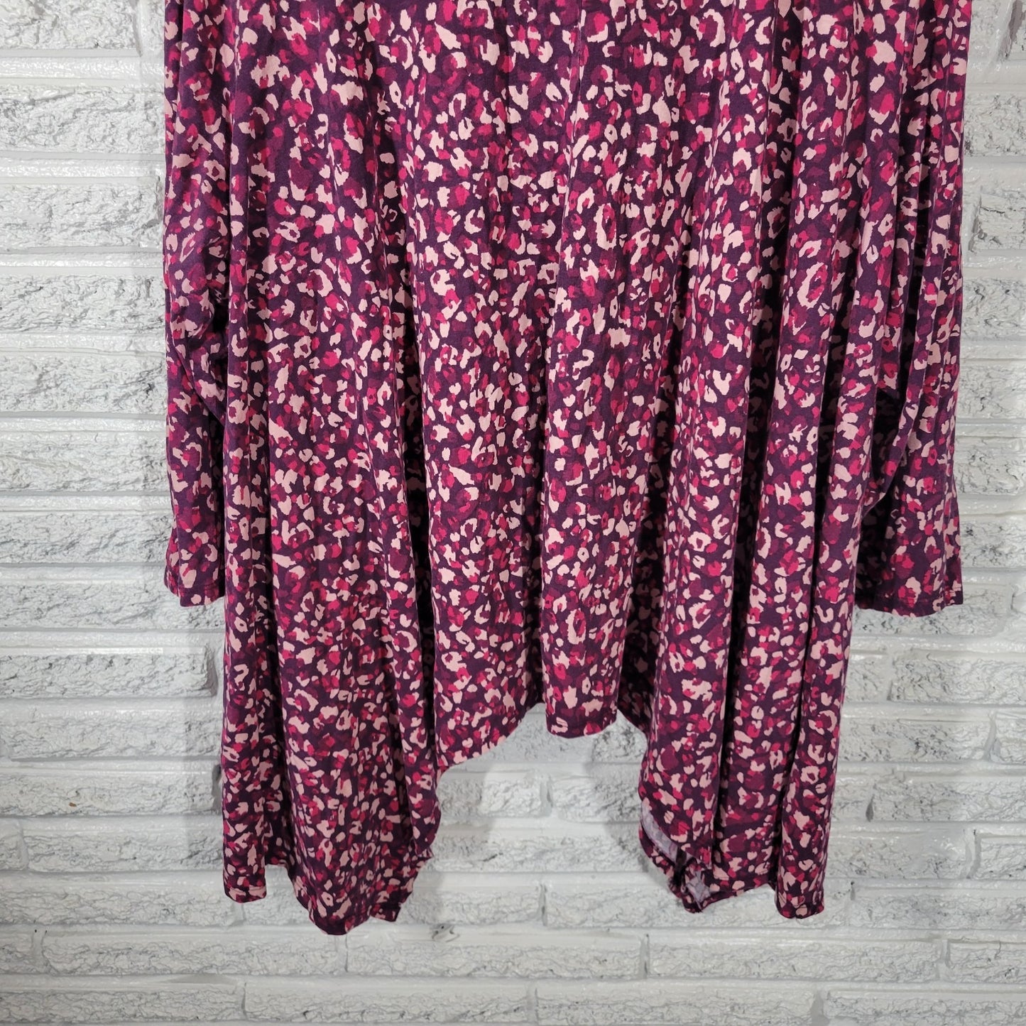 Roamans Womens Top 4X Plus tunic 3/4 Sleeve Purple Watercolor Cotton Asymmetric