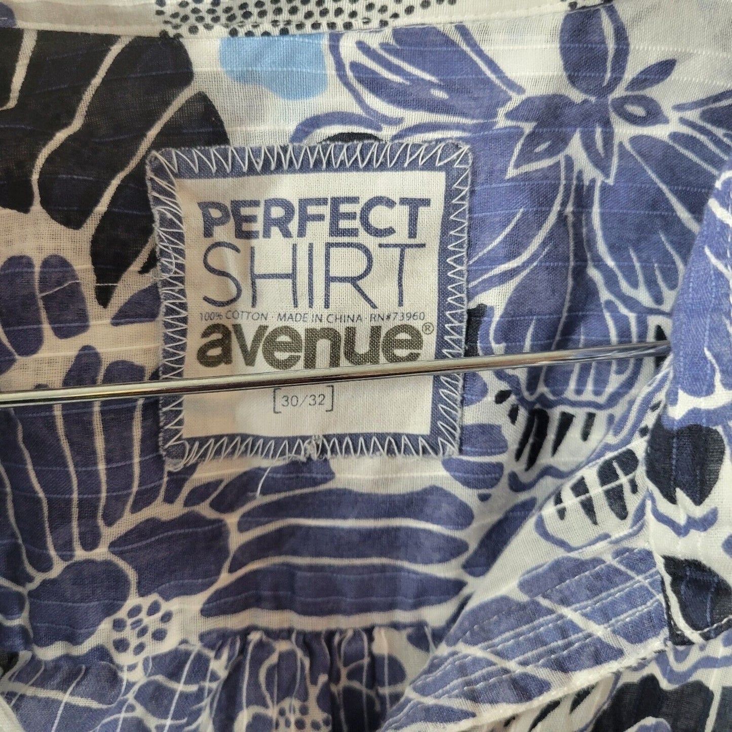 Avenue Perfect Shirt Womens Top 30 32 Roll Tab Sleeve Blue Floral Sheer Cotton