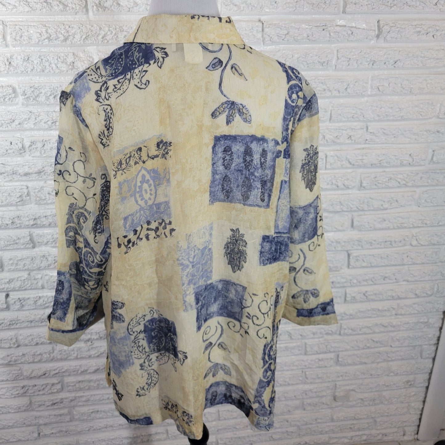 Dress Barn Women's 18W Plus Blue Geometric Sheer Button-Up Top 3/4 Sleeve Collar