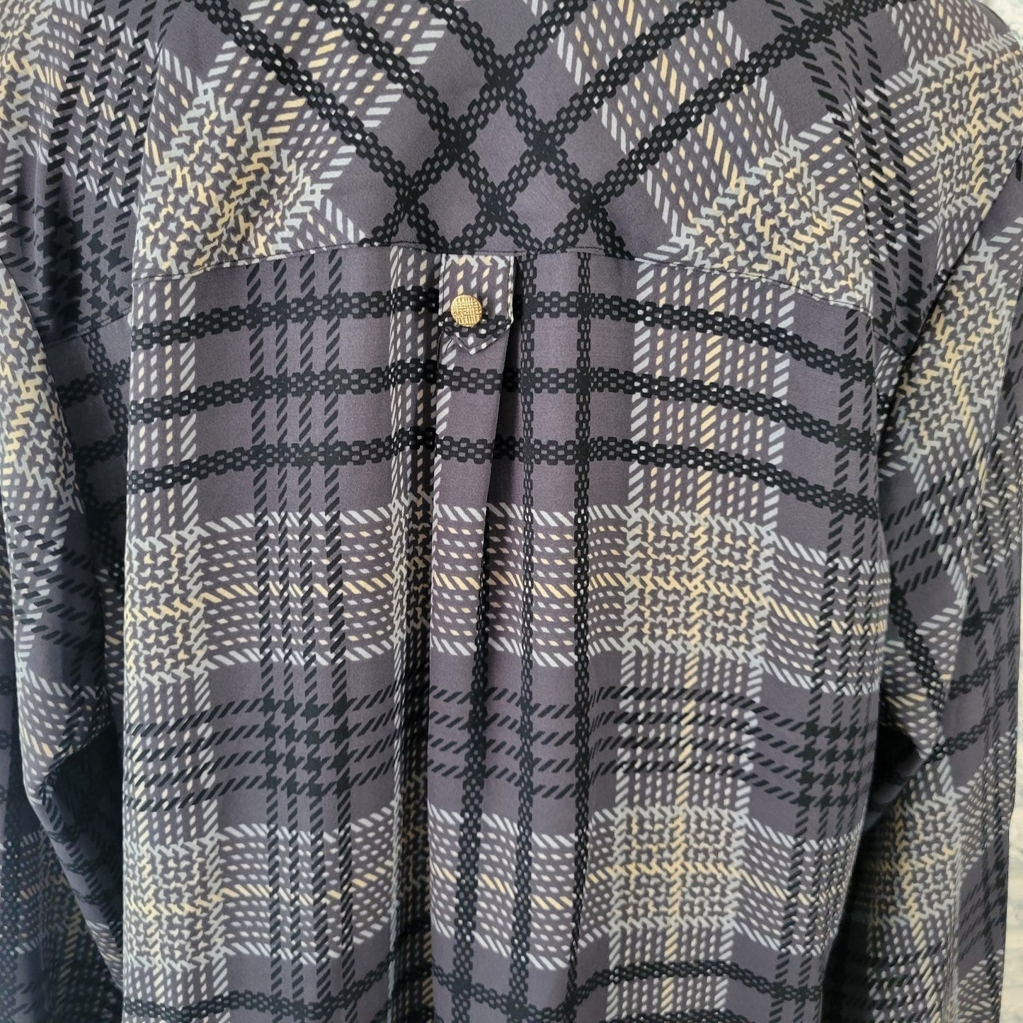 Investments II Womens Top 1X Plus Roll Tab Sleeve Polyester Gray Plaid Button