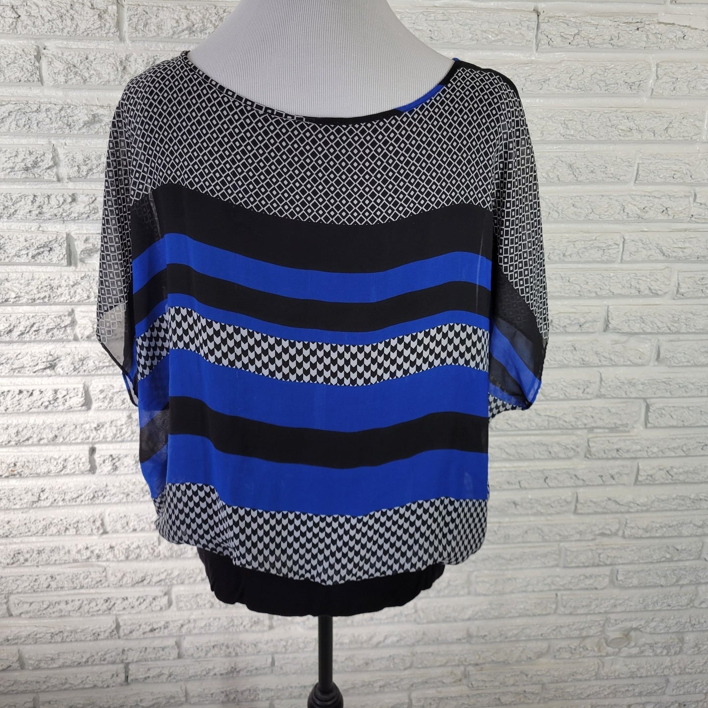 Alyx Women Top 1X Plus Sleeveless Blue Stripe Geometric Lined Casual Rayon Blend
