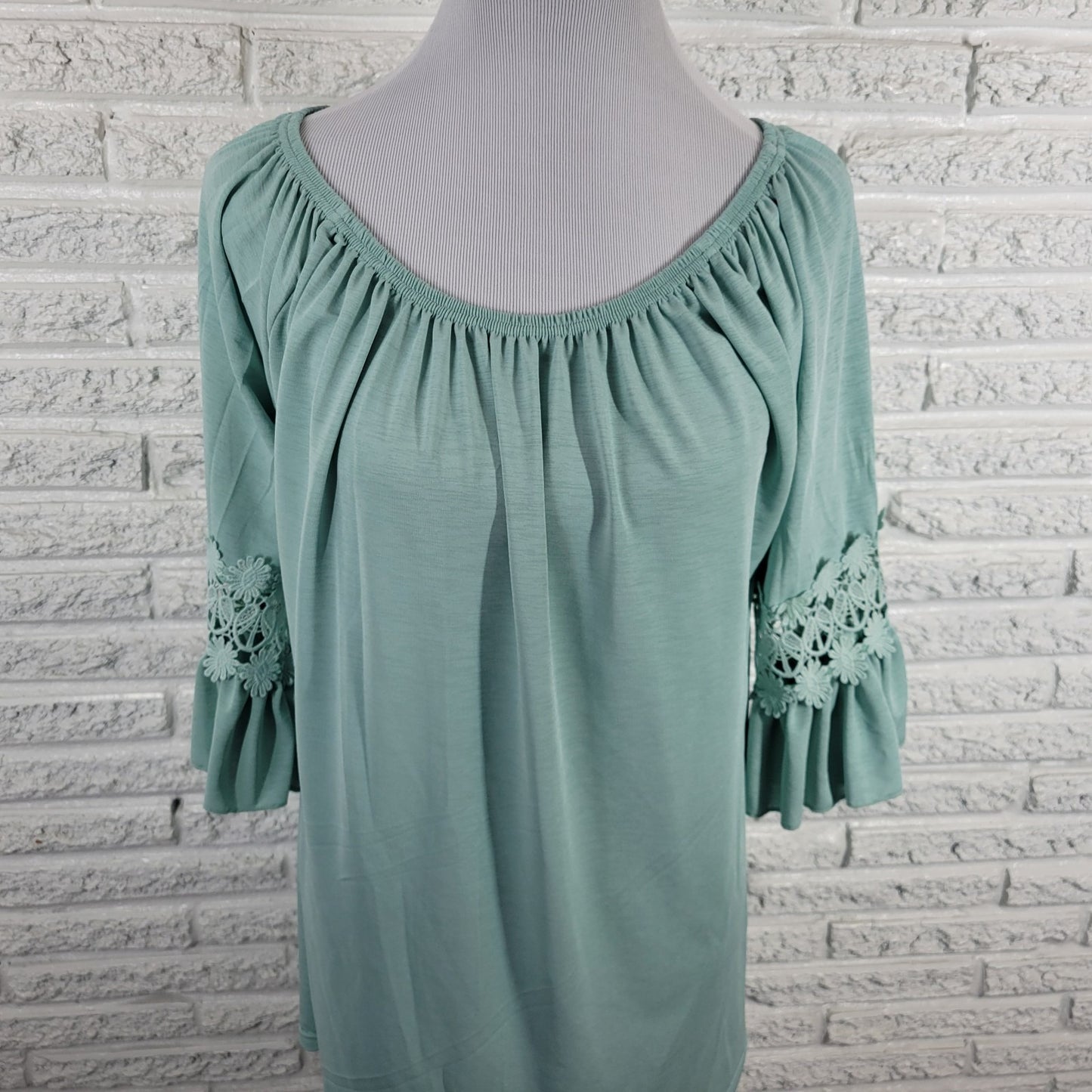 Win Win Womens Top L XL Tunic Bell Sleeve Blue On Off Shoulder Boho Festival