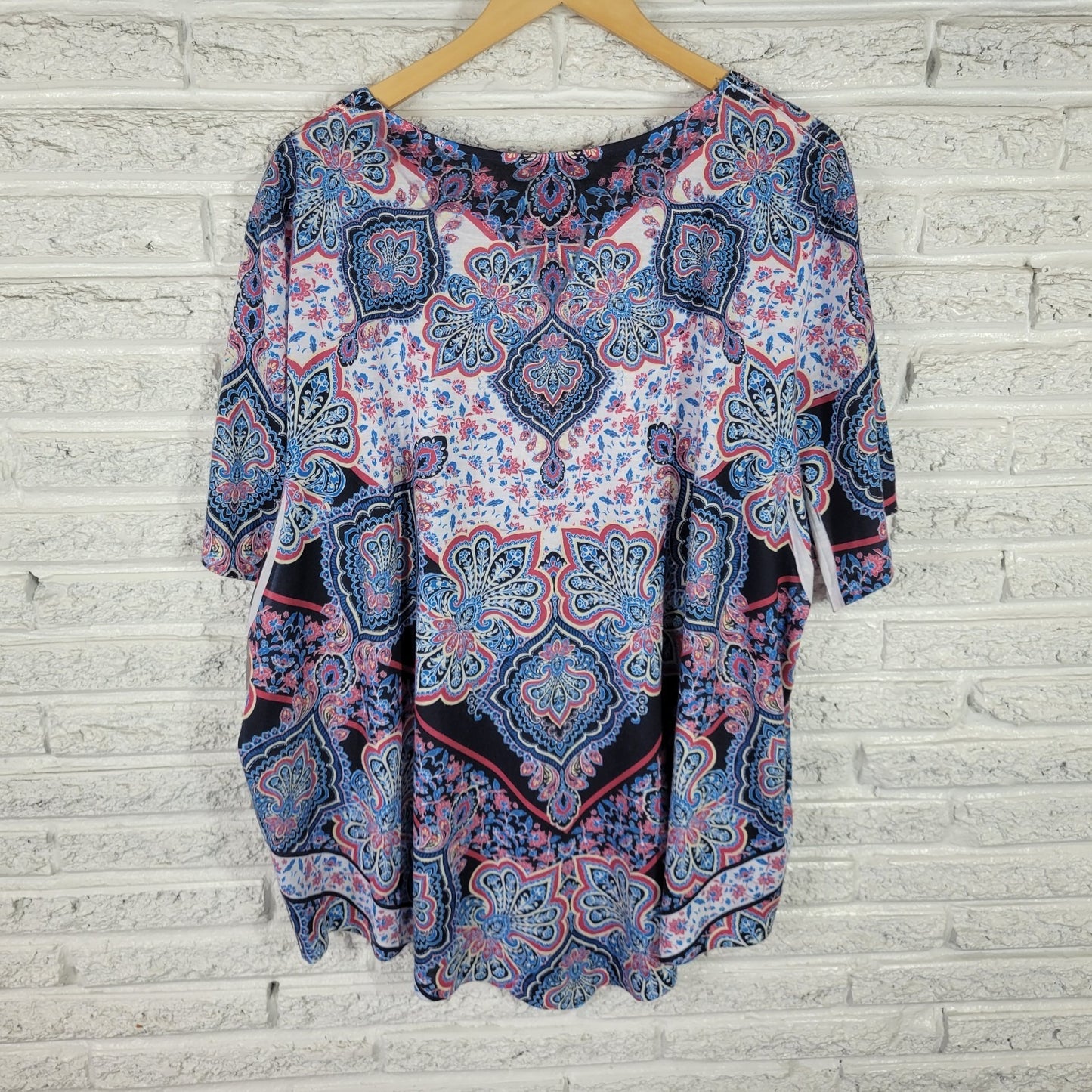 Catherines Womens Top 3X Plus Tunic Short Sleeve Blue Geometric Laser Cut Comfy