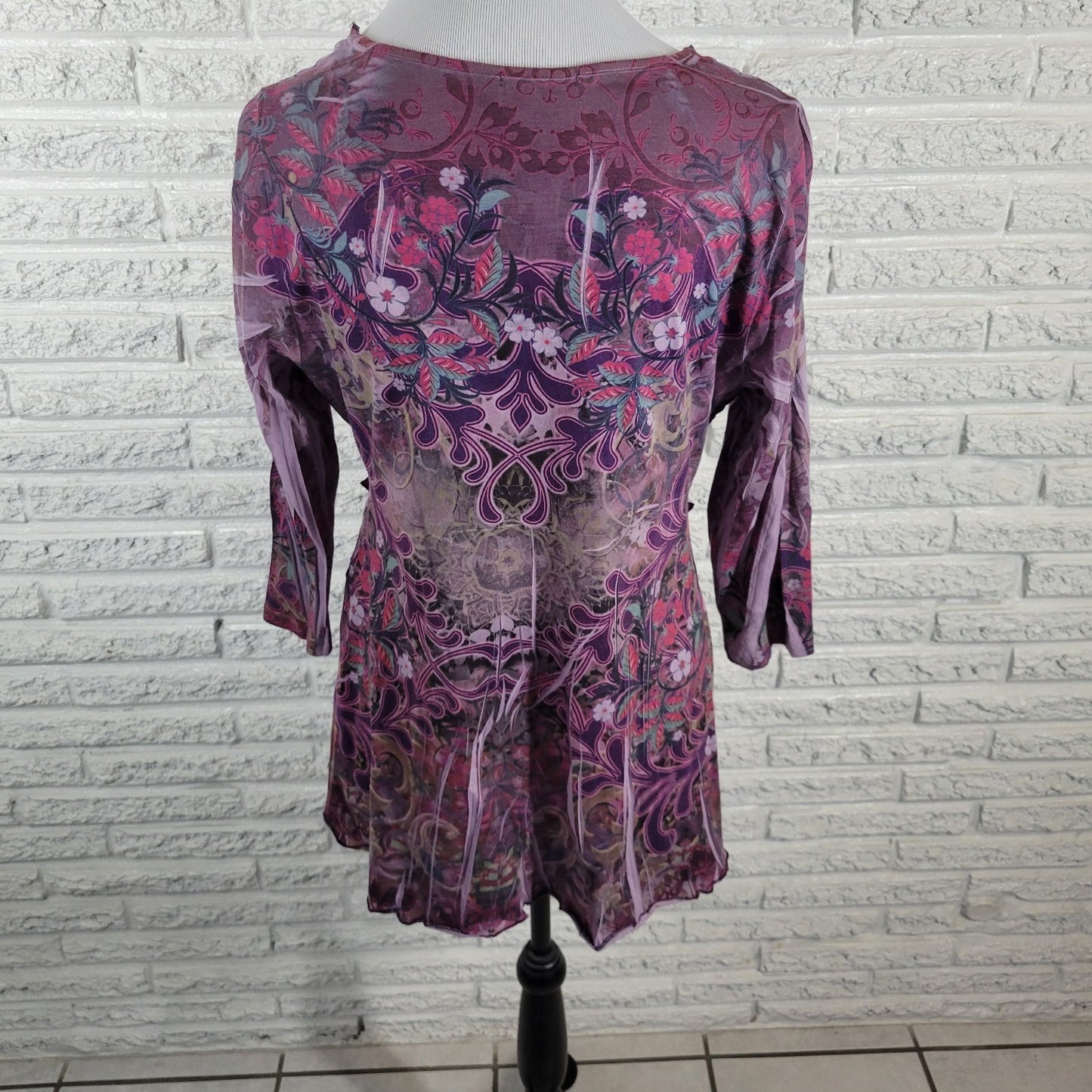 Unity Womens Top Extra Large XL Tunic 3/4 Sleeve Cinched Laser Cut Purple Floral