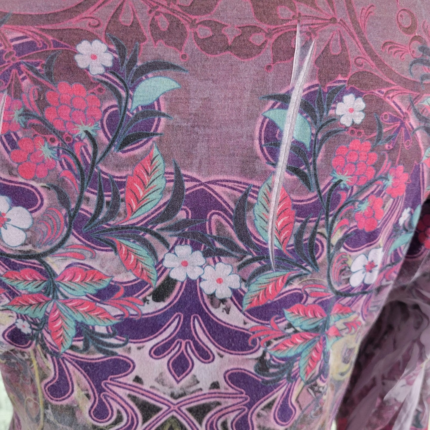 Unity Womens Top Extra Large XL Tunic 3/4 Sleeve Cinched Laser Cut Purple Floral