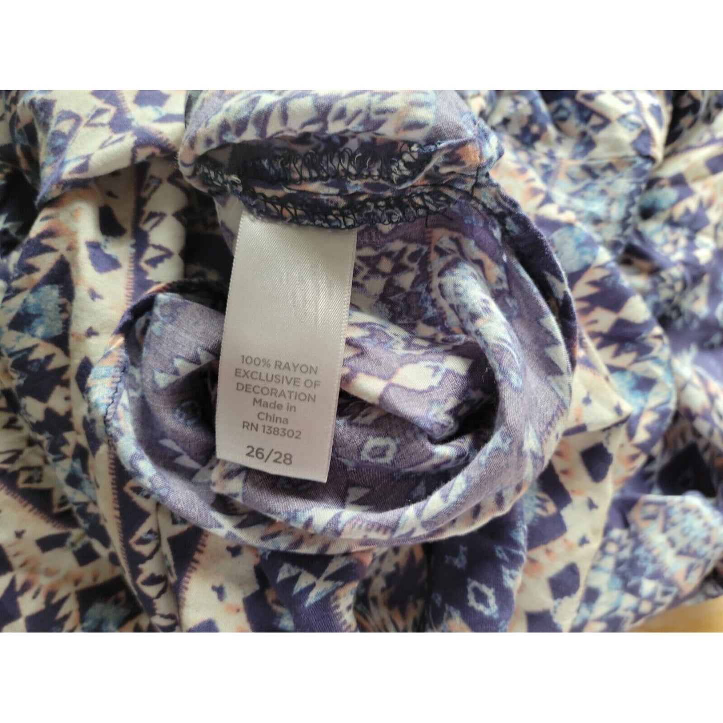 Avenue Womens Top 26 28 Plus Tunic Keyhole Blue Geometric Crochet Lace Trim